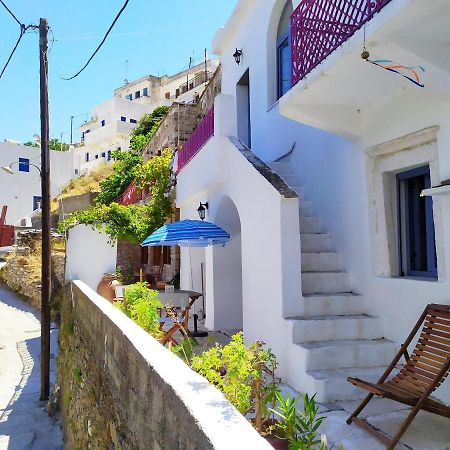 Traditional Family House, Ground Floor With Yard Koronos Esterno foto