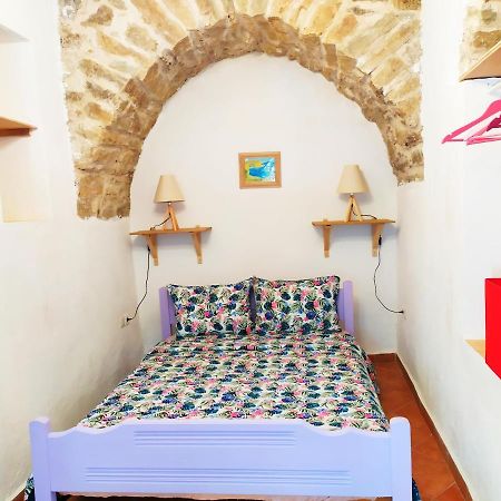 Traditional Family House, Ground Floor With Yard Koronos Esterno foto